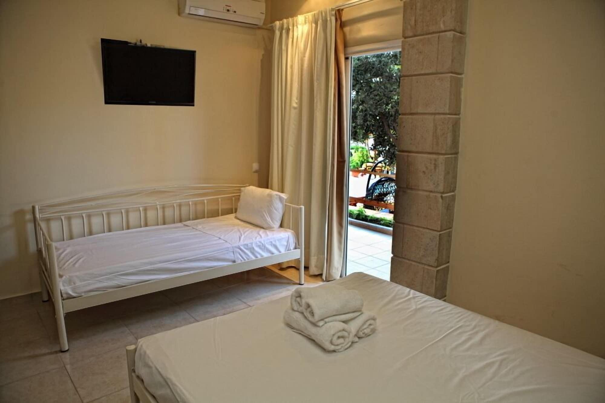 Niriides Beach Hotel Rethymno Rom bilde