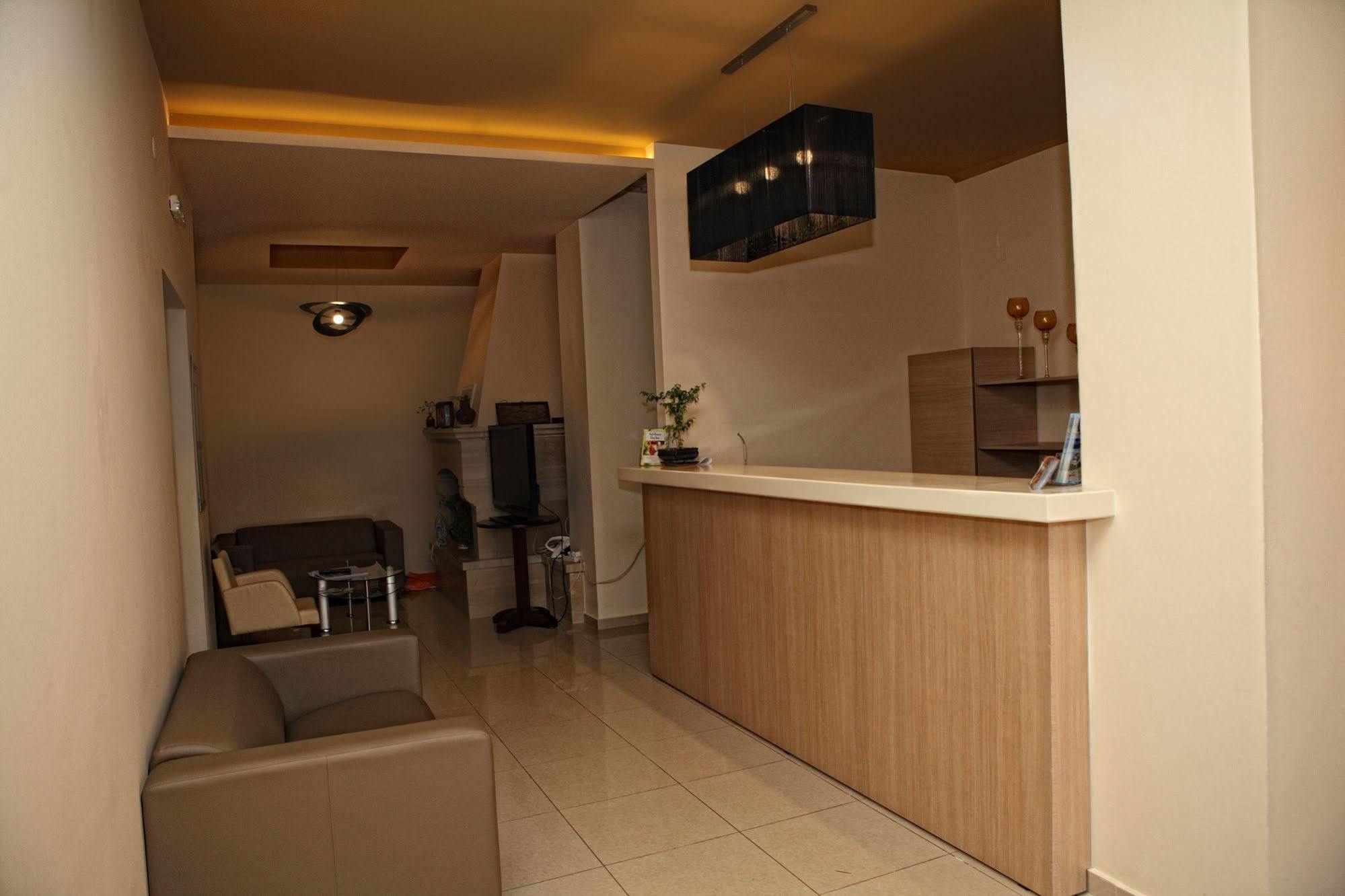 Niriides Beach Hotel Rethymno Eksteriør bilde
