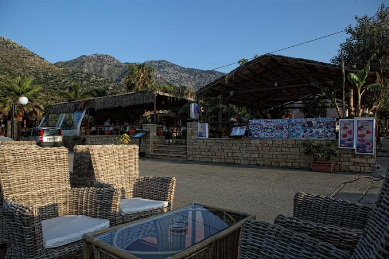 Niriides Beach Hotel Rethymno Restaurant bilde